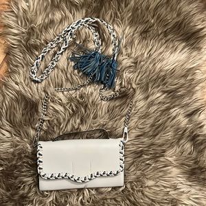 NWOT-Rebecca minkoff baby blue wallet on chain